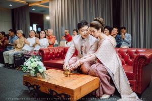 ชุดไทยเจ้าสาว ชุดไทยจักรพรรดิ์ เช่าที่แบมบี้ เวดดิ้ง ห้วยขวาง